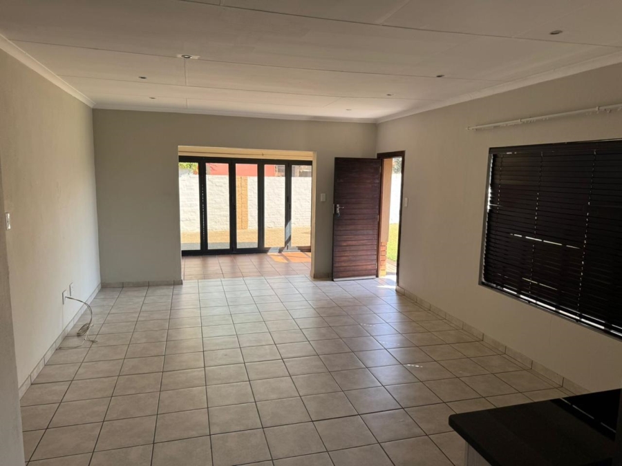 3 Bedroom Property for Sale in Waterkloof East North West